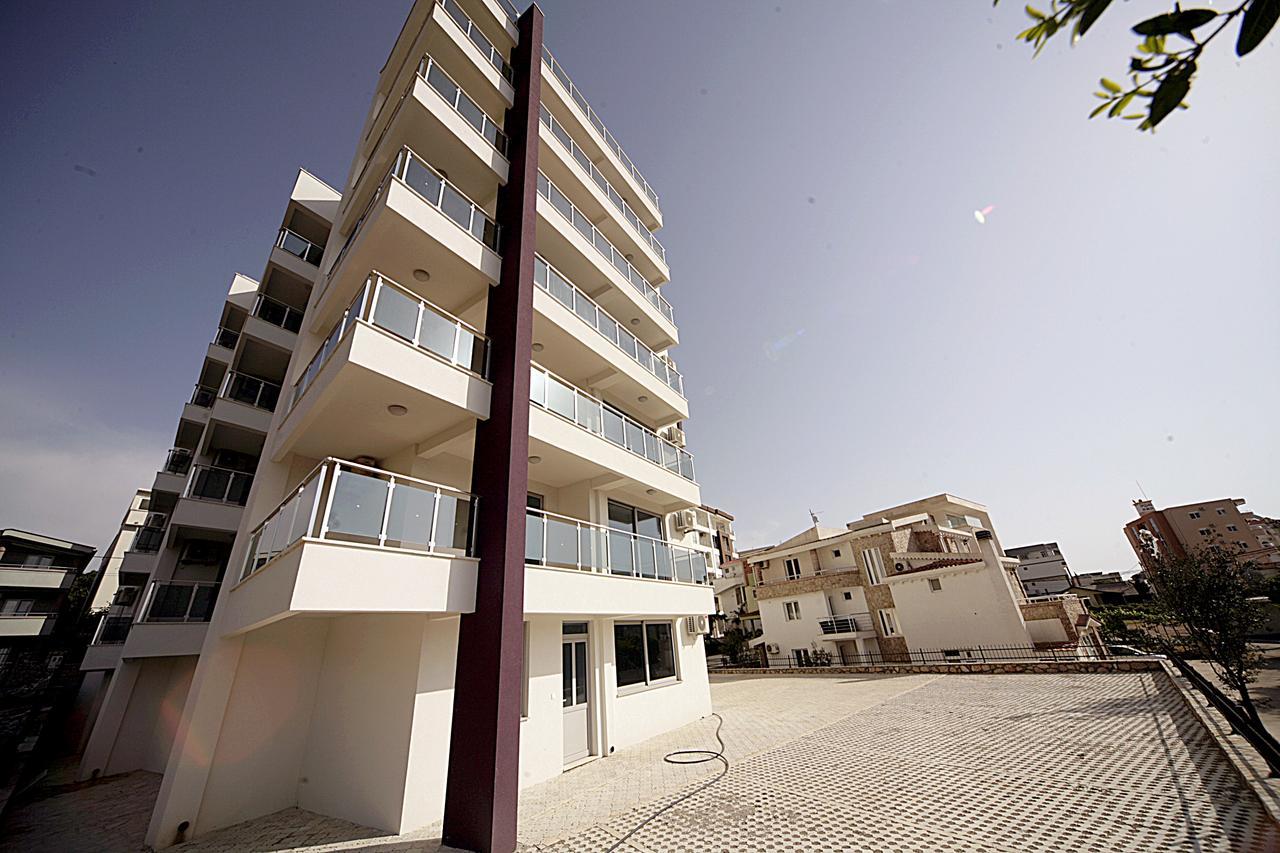Sea Star Apartment Добра Вода Екстер'єр фото