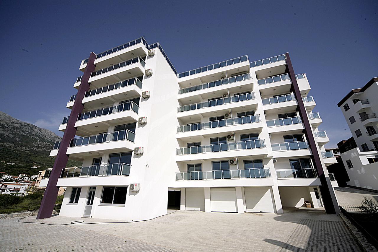 Sea Star Apartment Добра Вода Екстер'єр фото